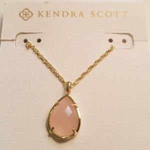 Pretty in Pink Kendra Scott Necklace!